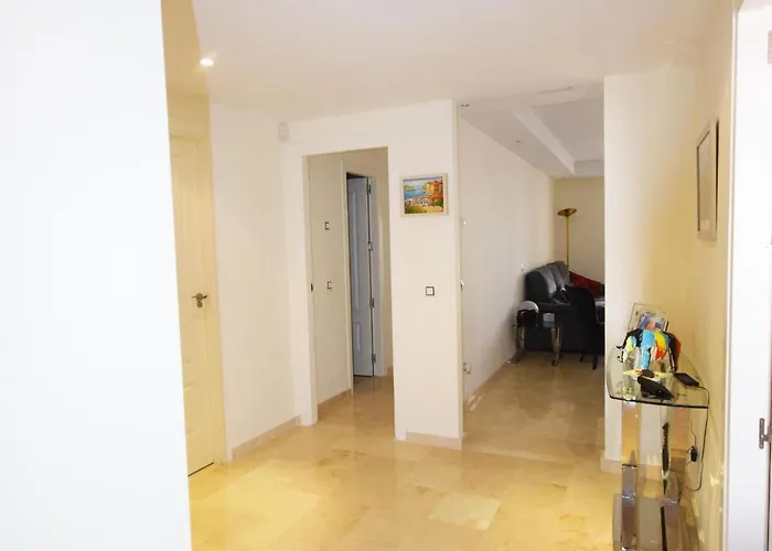 Hotel Apartamento En Aloha Royal Marbella